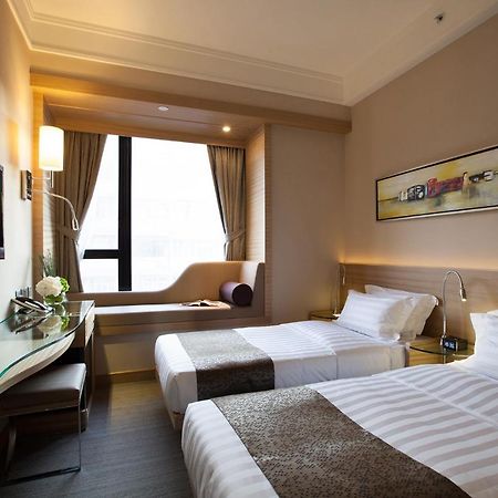 Rosedale Hotel Kowloon Hongkong Buitenkant foto