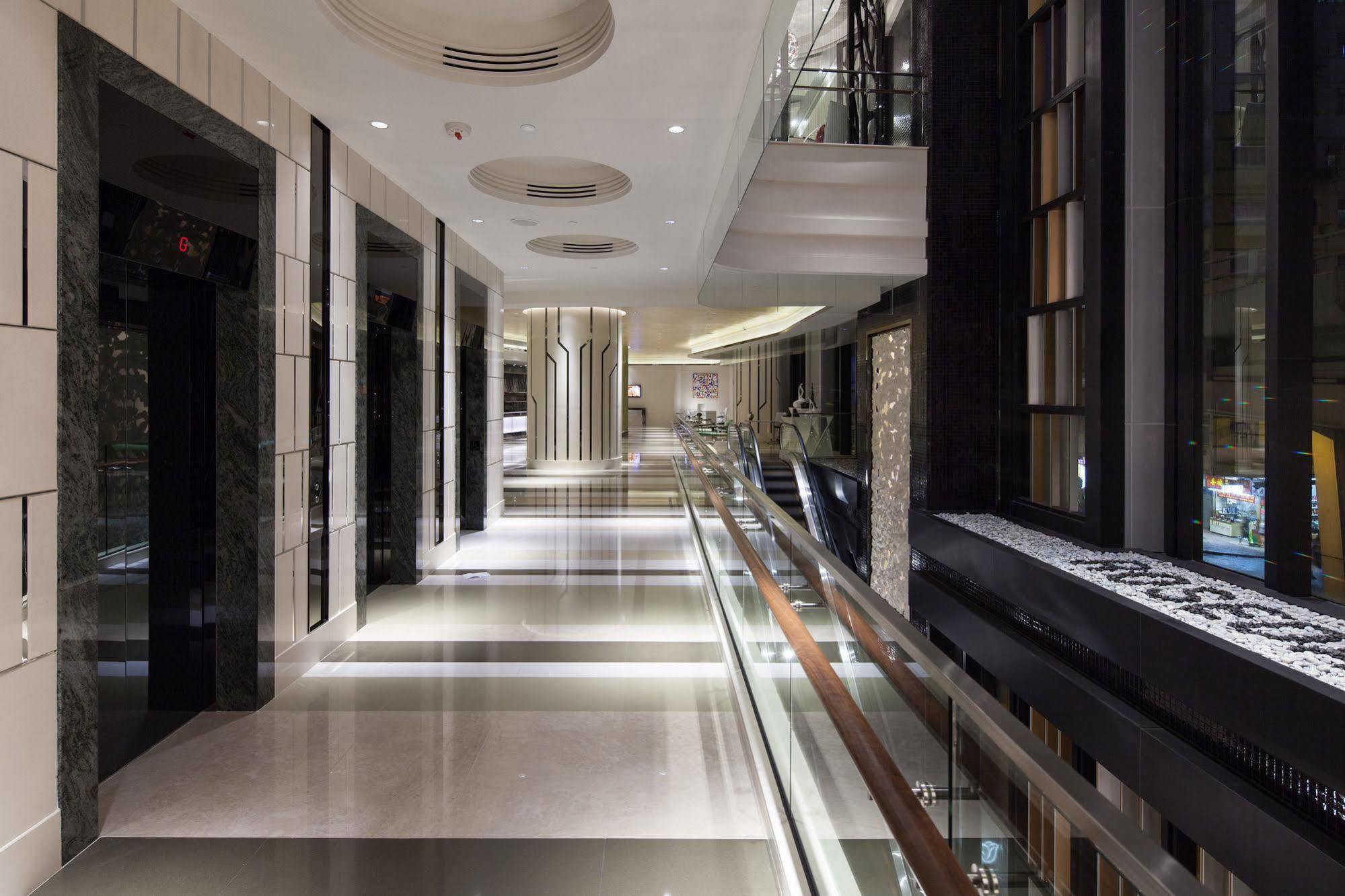 Rosedale Hotel Kowloon Hongkong Buitenkant foto