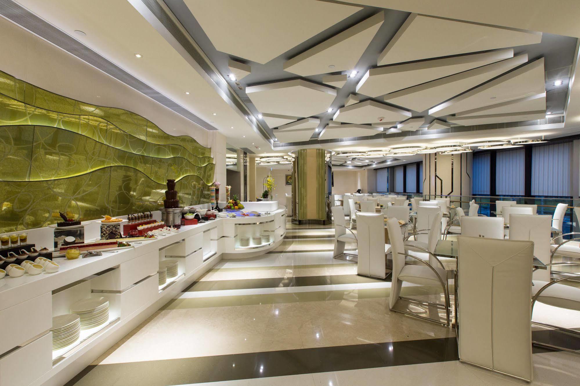 Rosedale Hotel Kowloon Hongkong Buitenkant foto